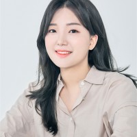 Siyeon Hwang
