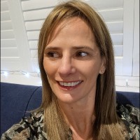 Nicola Robinson