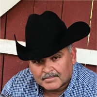 oscar benavides