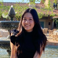 Elizabeth Li