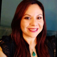 Silvia Lucero