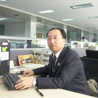郑伟东