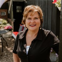Marian Van Iersel