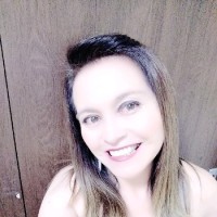 Nivia Maria Pereira