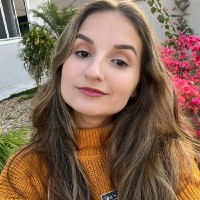 Camille Aguiar
