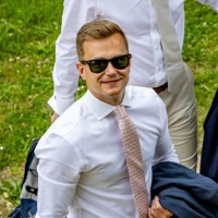 Laurence (Bob) Carr Dip CII