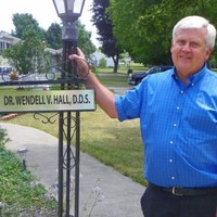 Wendell Hall