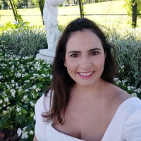 Bruna Bernardon Moreira Nesello