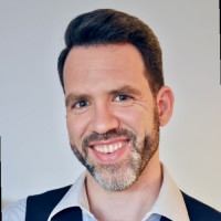 Michael Benoit