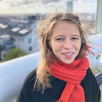 Esther Beeckaert