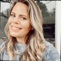 Elizabeth Pope