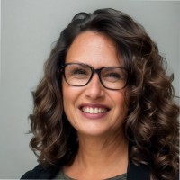 Therese Roman