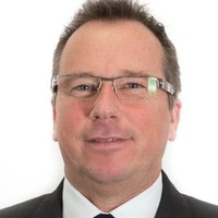 Stefan Wenzel
