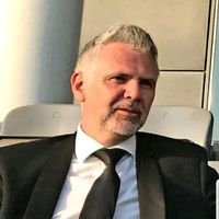 Russell Thomas