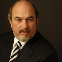 Javier E. Núñez Garza