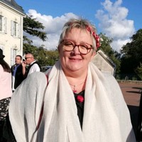 M Thérèse Capdeville