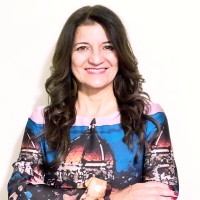 Claudia Gonzalez, Mba