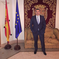 JUAN FERNANDO SERRANO PONCE