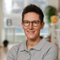 Simone Hiller