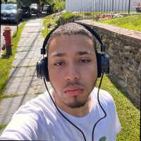 Aidan Gomez