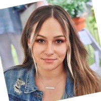 Lyuba Mccallum