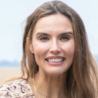 Caroline Sands