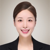 김아름