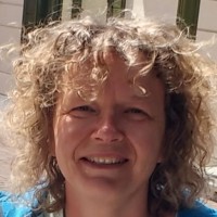 Jacqueline Van Kampen