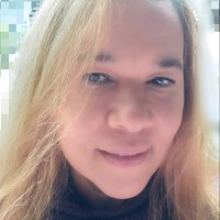 Andréa de Araújo Bueno