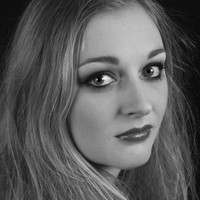 Yvette Van Hout - Roelofs