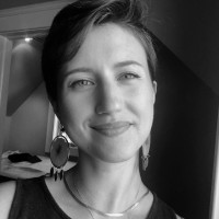 Nadine Lowes