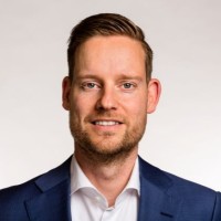 Erwin Blom, Cfa