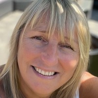 Annick Maes