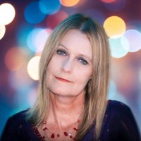 Luanne Jeni Armstrong