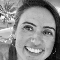 Flávia C. Magalhães, Pmp