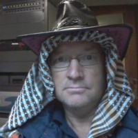 Len Nickolaas Le Roux