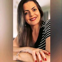 Adriana Ribeiro Barros
