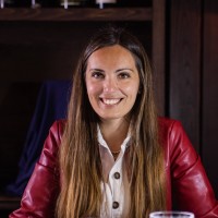 Vânia Jesus Pereira