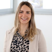 Cora Schmid
