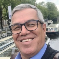 Carlos Roberto Soares