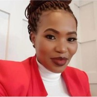 Akhona Tshofuti