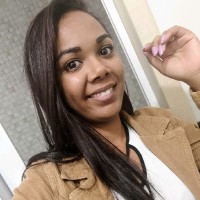 Jayne Santos Moreira