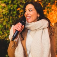 Lora Dujardin