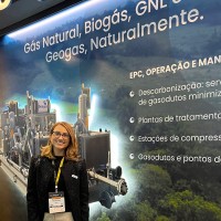 Paula B Cunha