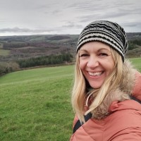 Laura Snell