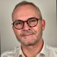Lars Hovdenak