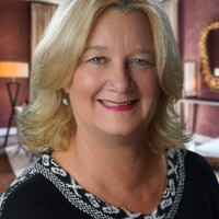 Sarah Kelldorf, Real Estate Broker Associate