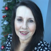 Tina Ellis