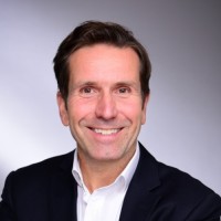 Dr. Martin Beck