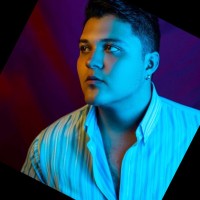 ERIK MONTANO RÍOS
